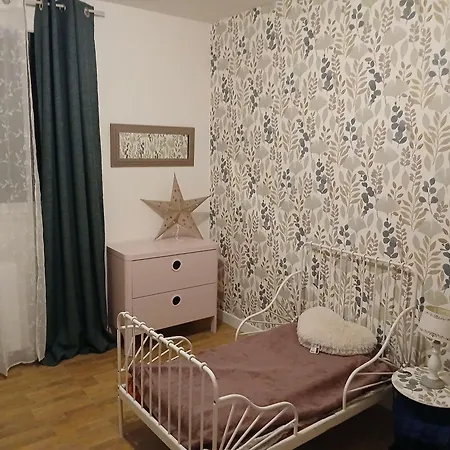 House, 3 Bedrooms, Pool וילה